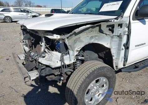2007 Toyota Tacoma Prerunner V6 z USA, uszkodzony, nr VIN 3TMJU62N57M046080